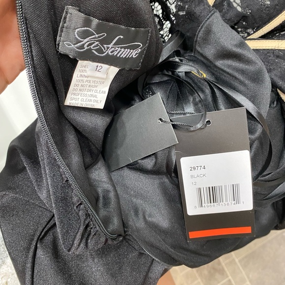 NEW Sexy La Femme Gorgeous Black Lace with Rhinestones Illusion Fitted Gown 12 - Picture 14 of 16